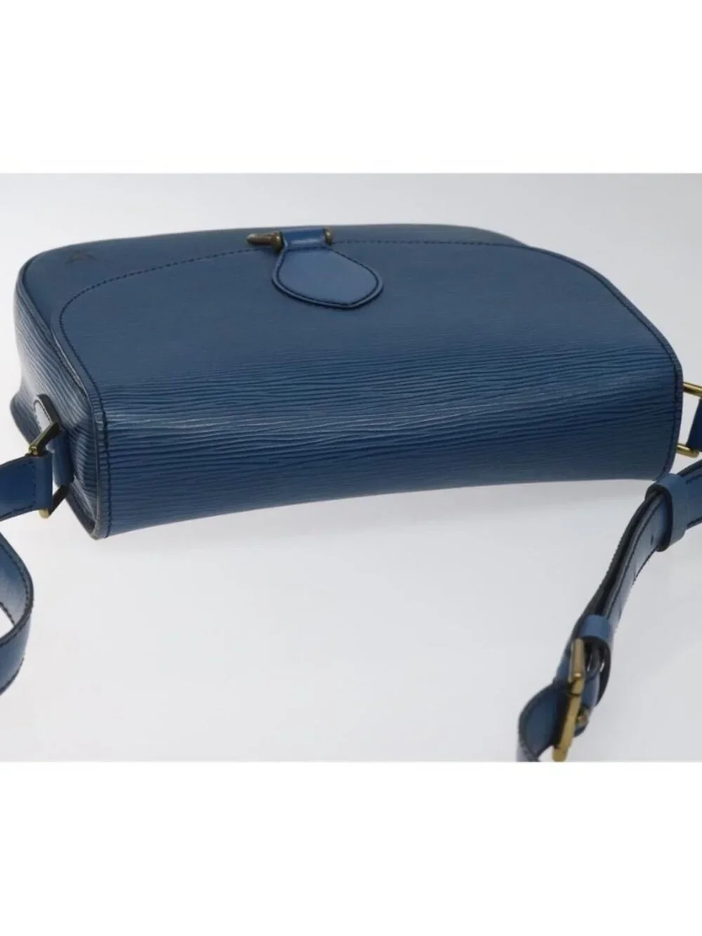 Authentic LOUIS VUITTON Epi Saint Cloud GM Shoulder Bag Toledo Blue M52195 LV